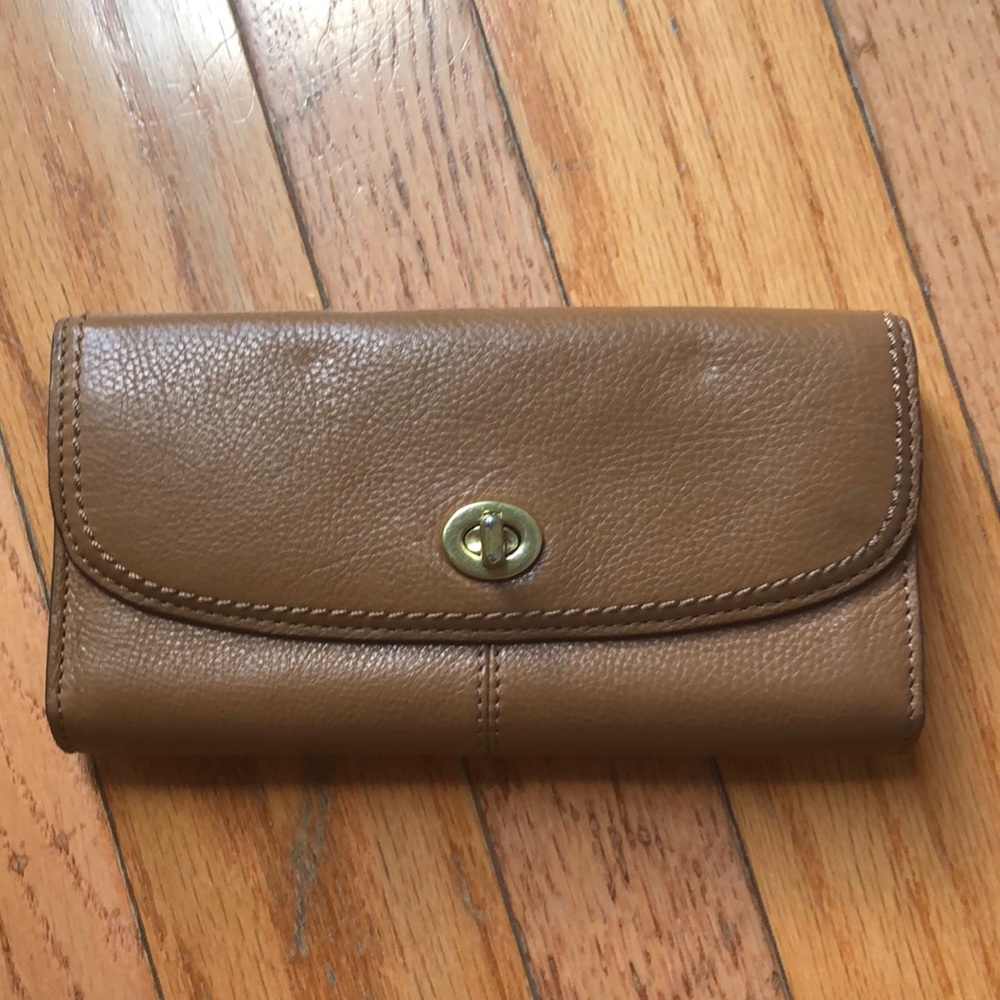 Coach Leather envelope wallet